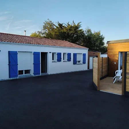 La Petite Maison Des Marais *